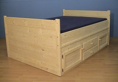 2 bed WOODY met aan 1 kant kastje 